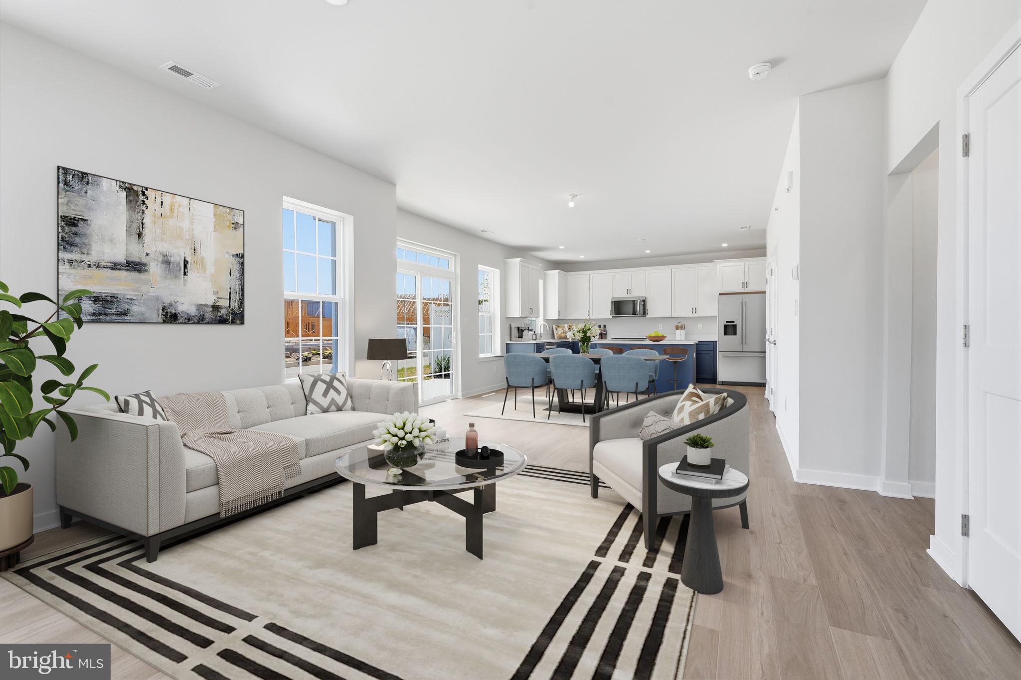 11 CEDAR CIRCLE #6