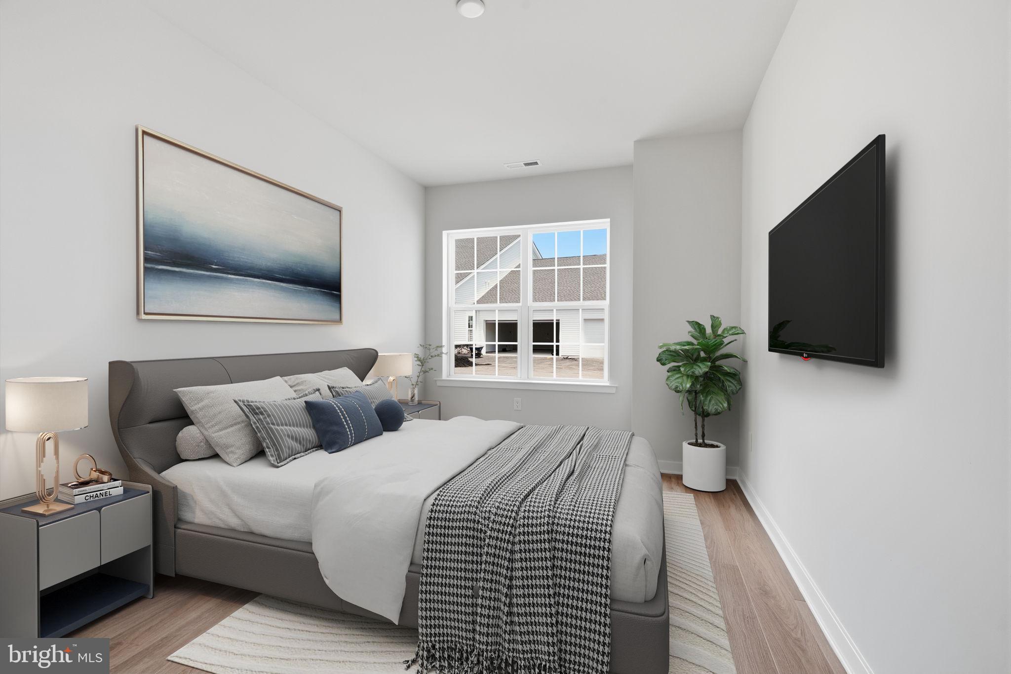 11 CEDAR CIRCLE #6