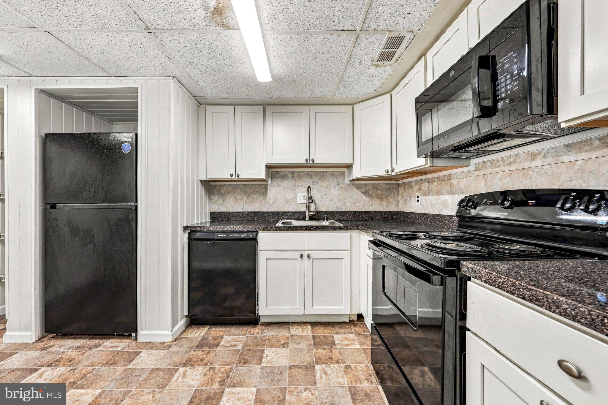 1210 TIMBER CREEK ROAD