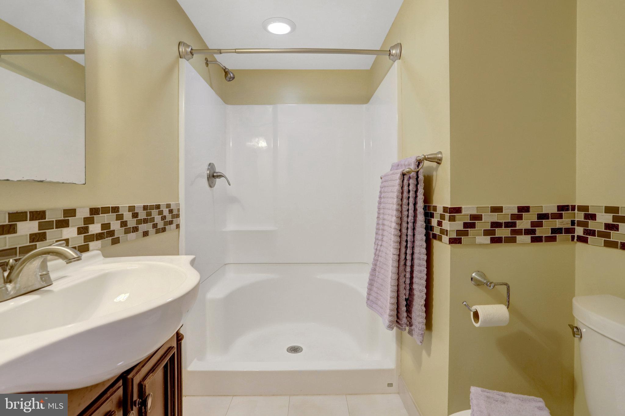 NEWINGTON HEIGHTS - Residential