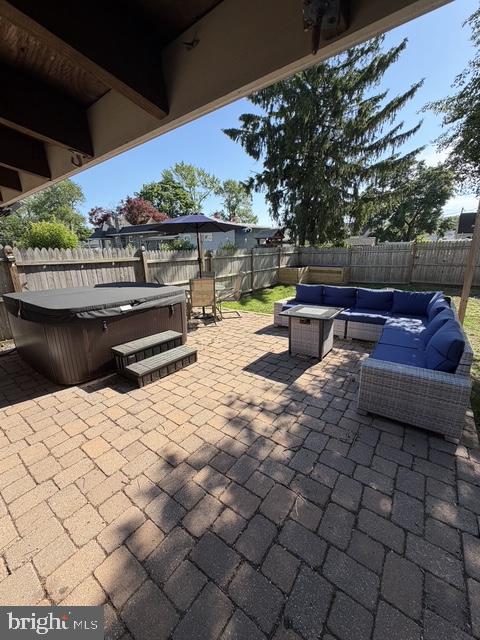 CROYDON ACRES - Residential