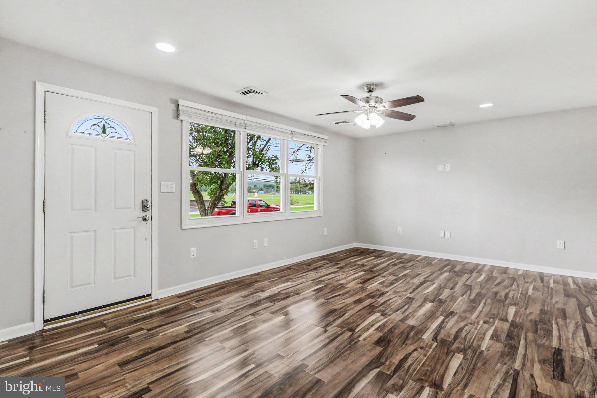 CUMBERLAND PARK - Residential