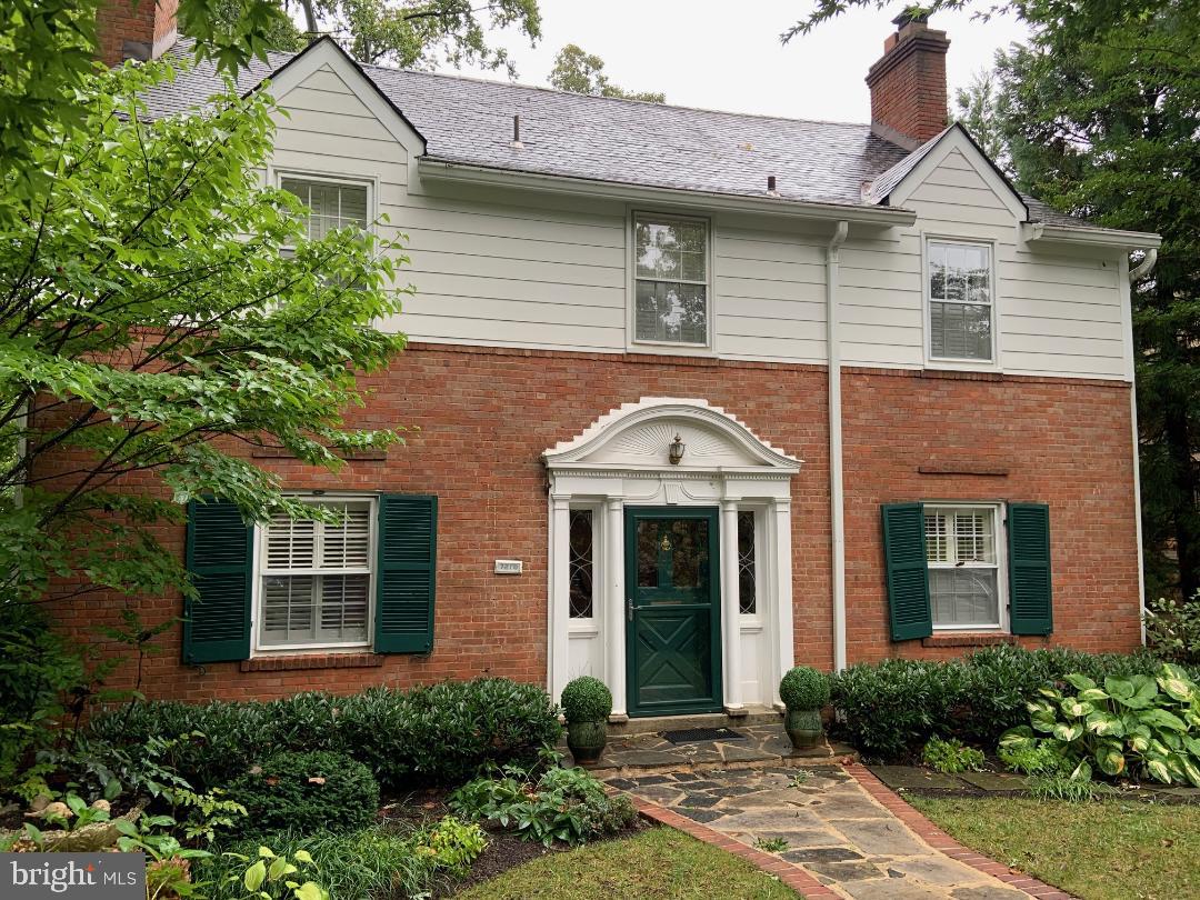 CHEVY CHASE - Residential