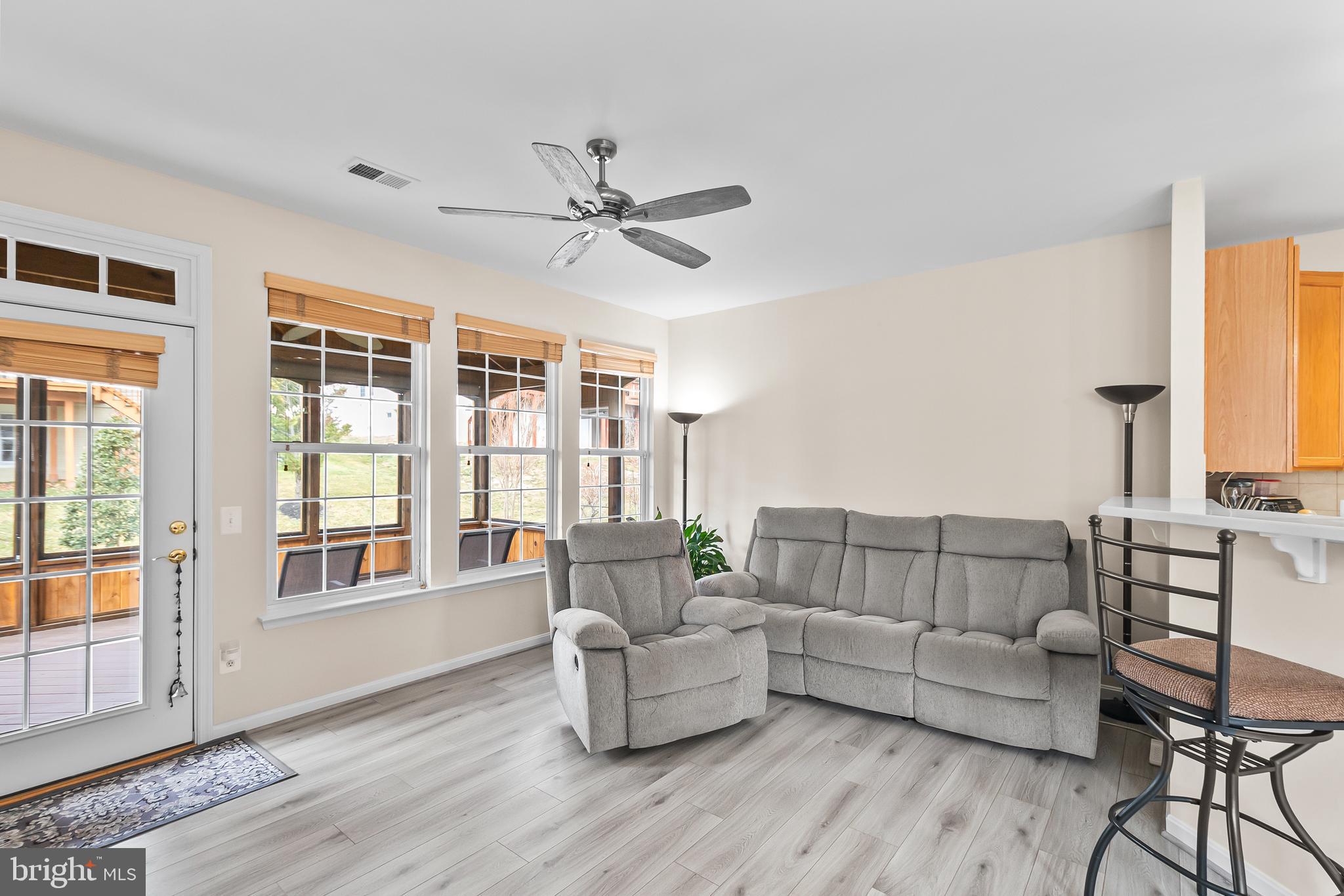 FOUR SEASONS IN HISTORIC VIRGINIA - Residential