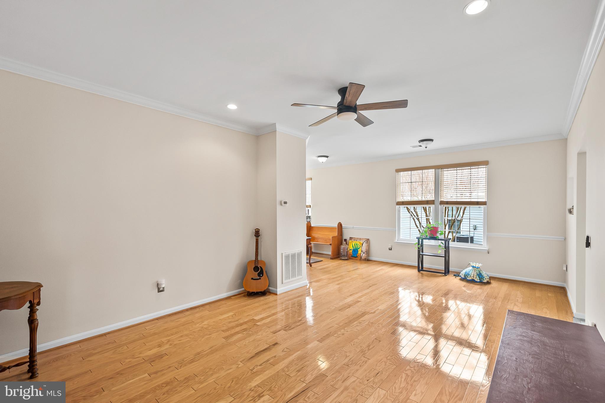 FOUR SEASONS IN HISTORIC VIRGINIA - Residential