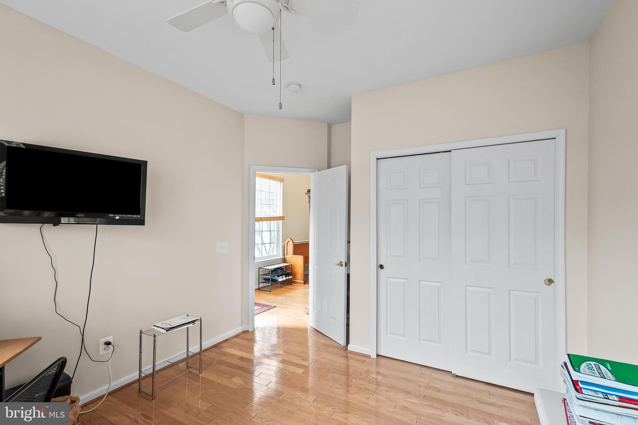 FOUR SEASONS IN HISTORIC VIRGINIA - Residential