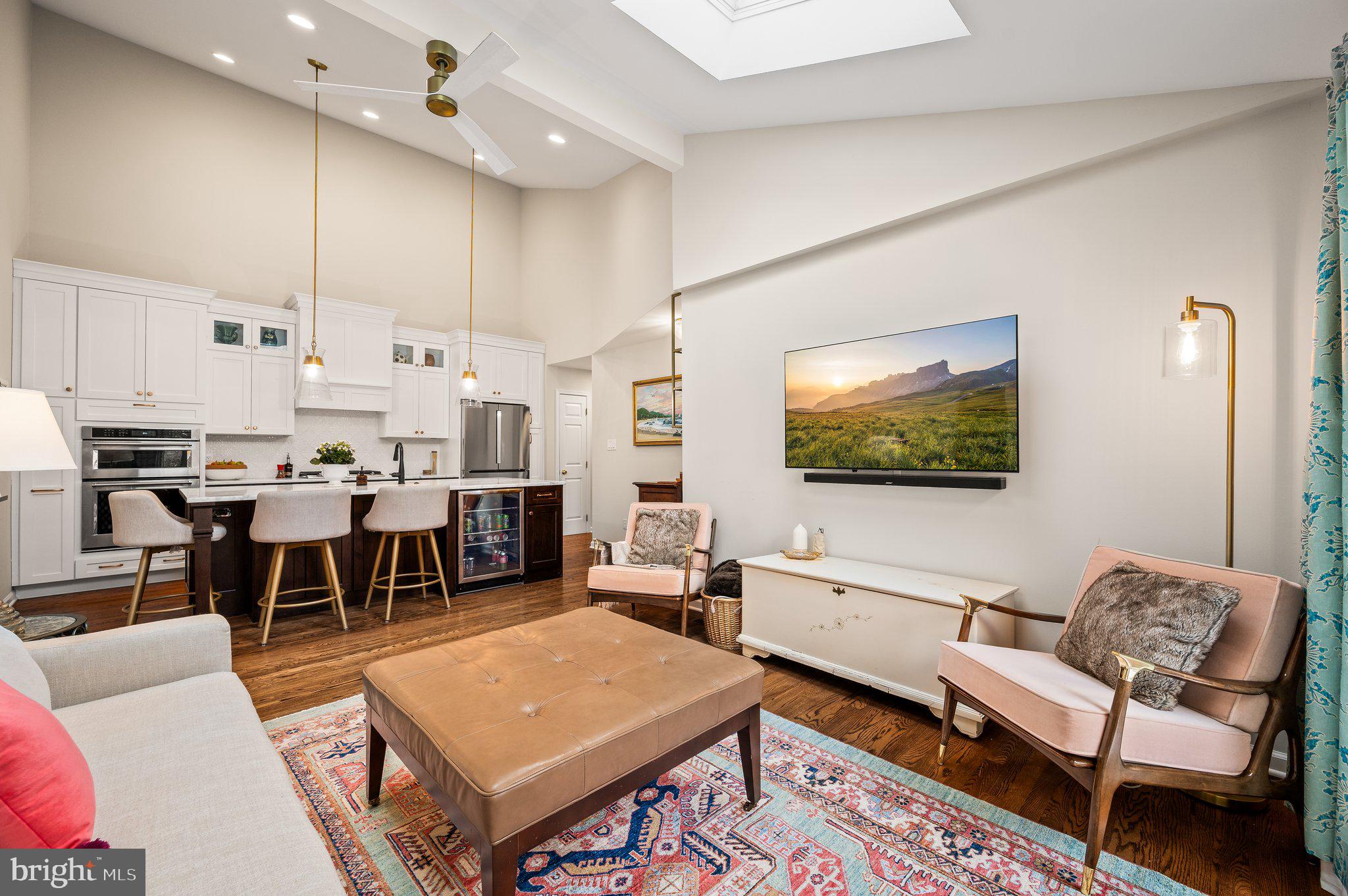 HERITAGE PLACE - Residential