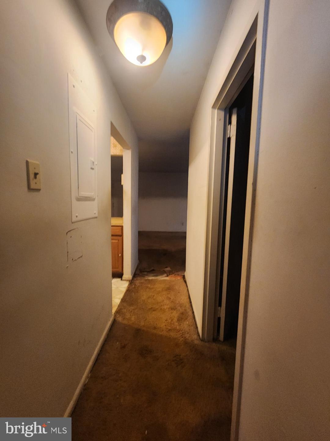 TREETOP CONDO - Residential