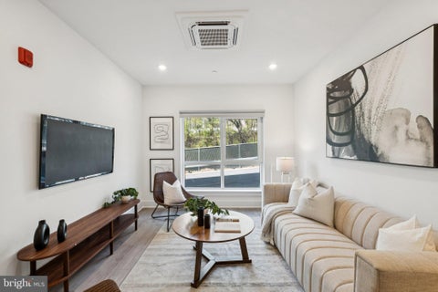 Condo For Rent - 3449 Scotts Lane #C302<br/> PHILADELPHIA, PA 19129