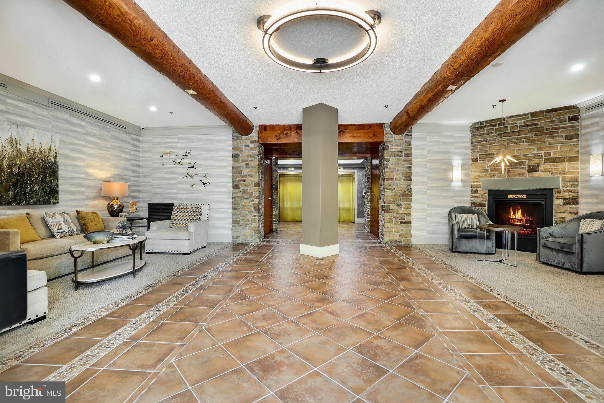 CREEKSIDE AT LEISURE WORLD - Residential