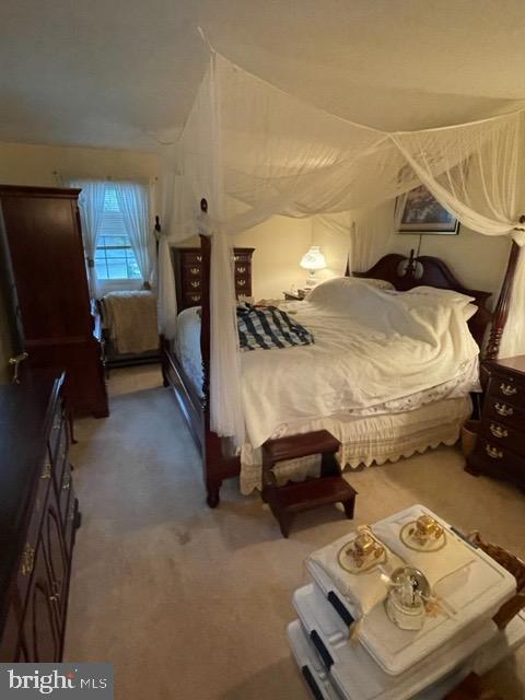 MAPLE RIDGE - Residential