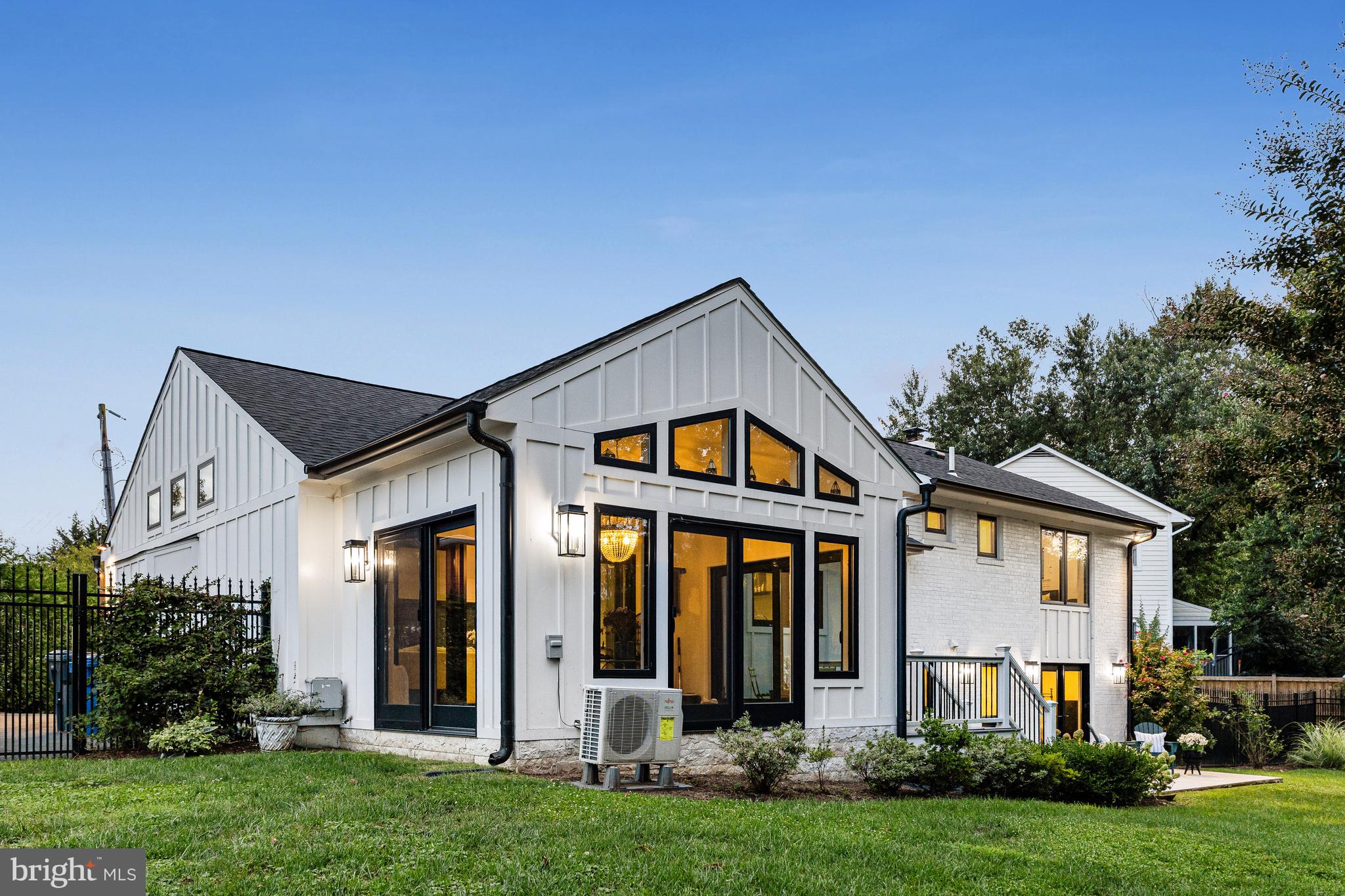 BROYHILLS MCLEAN ESTATES - Residential