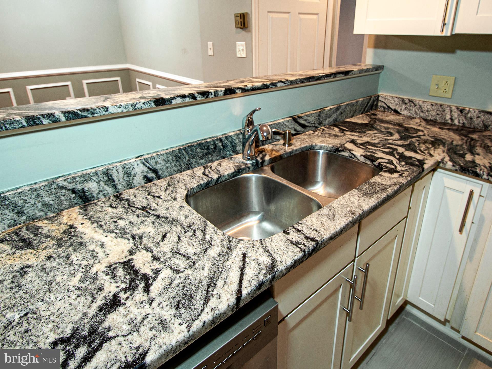 GREENBRIAR CONDO PHASE I - Residential Lease