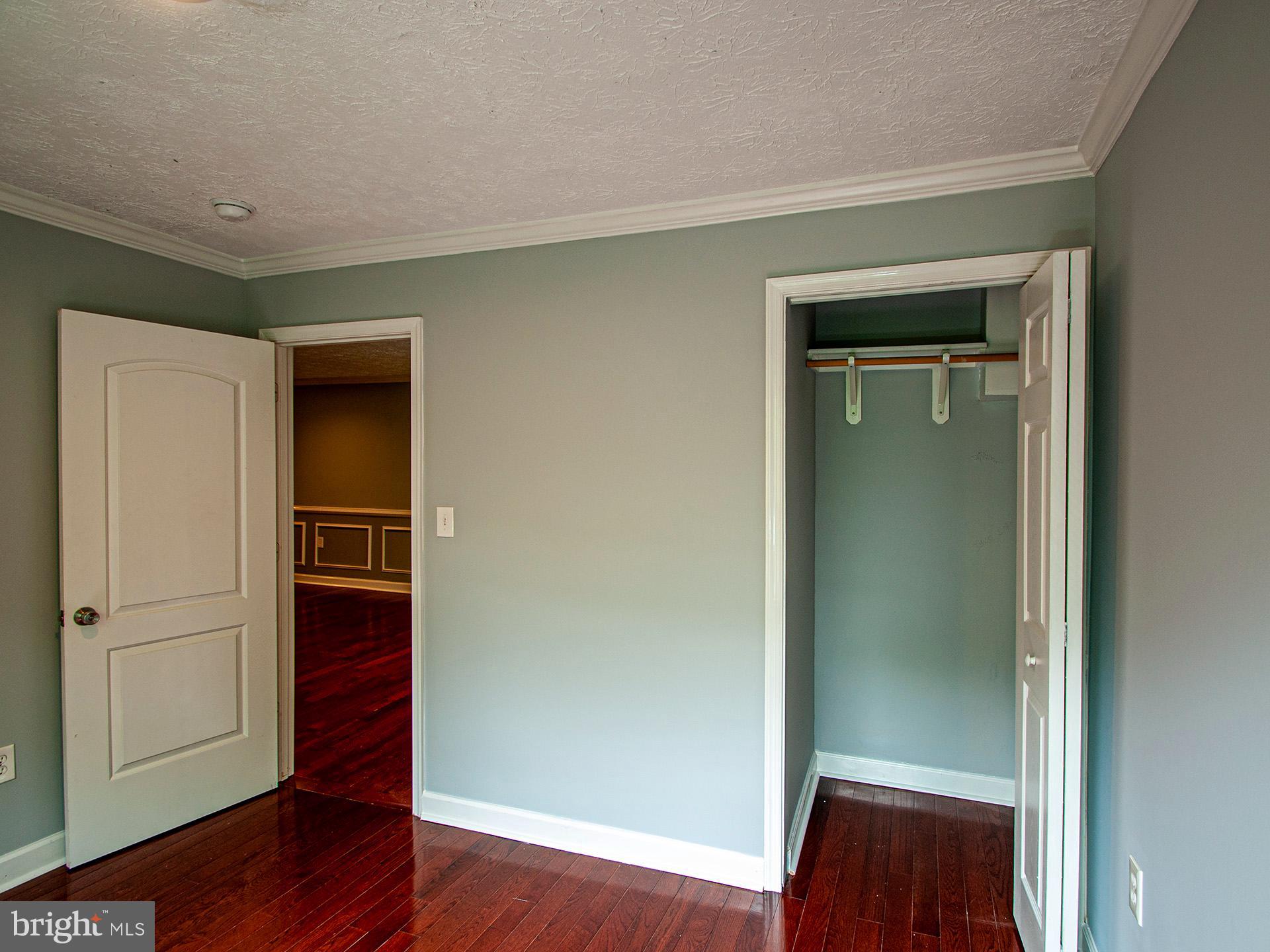 GREENBRIAR CONDO PHASE I - Residential Lease