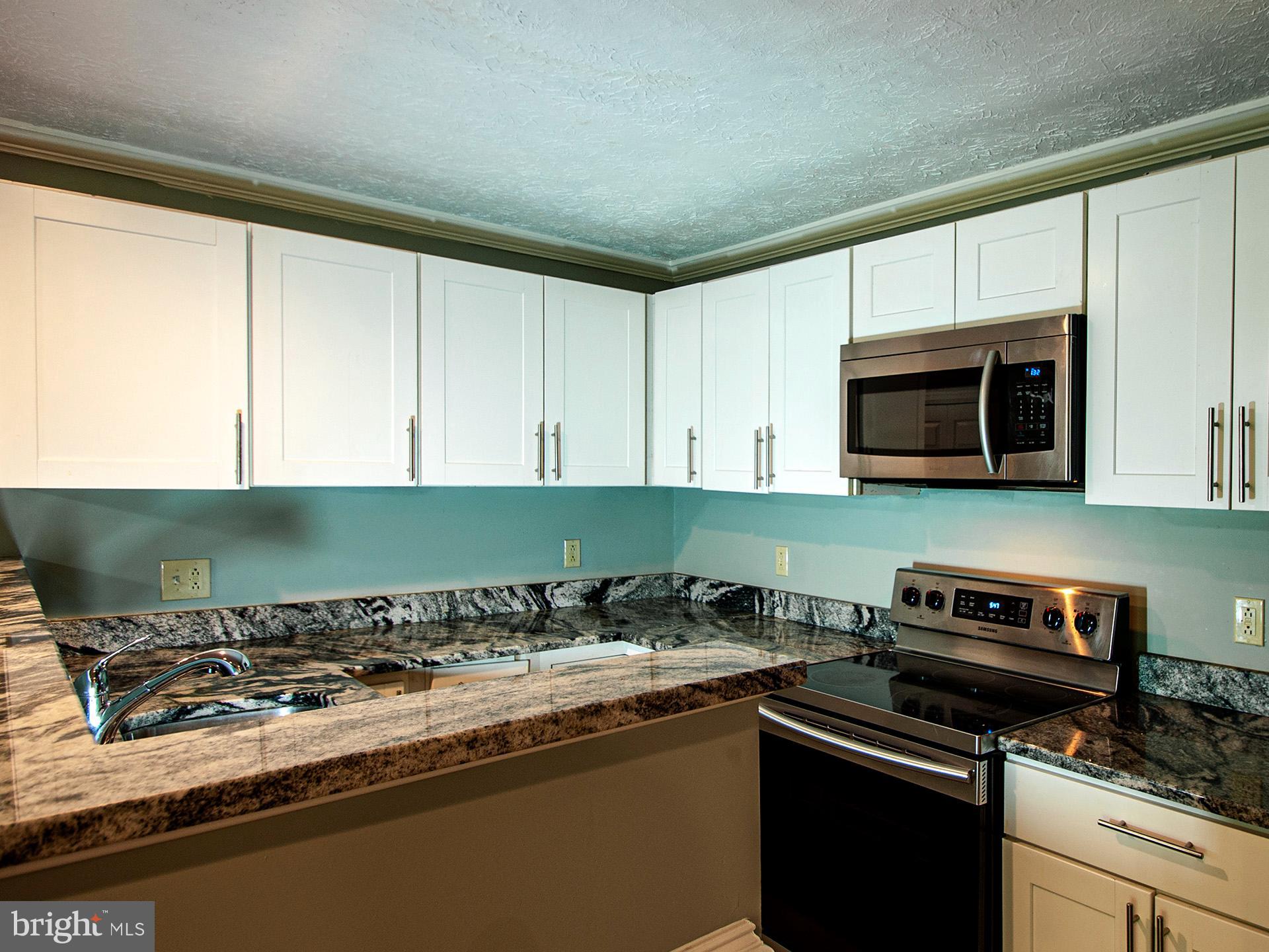 GREENBRIAR CONDO PHASE I - Residential Lease