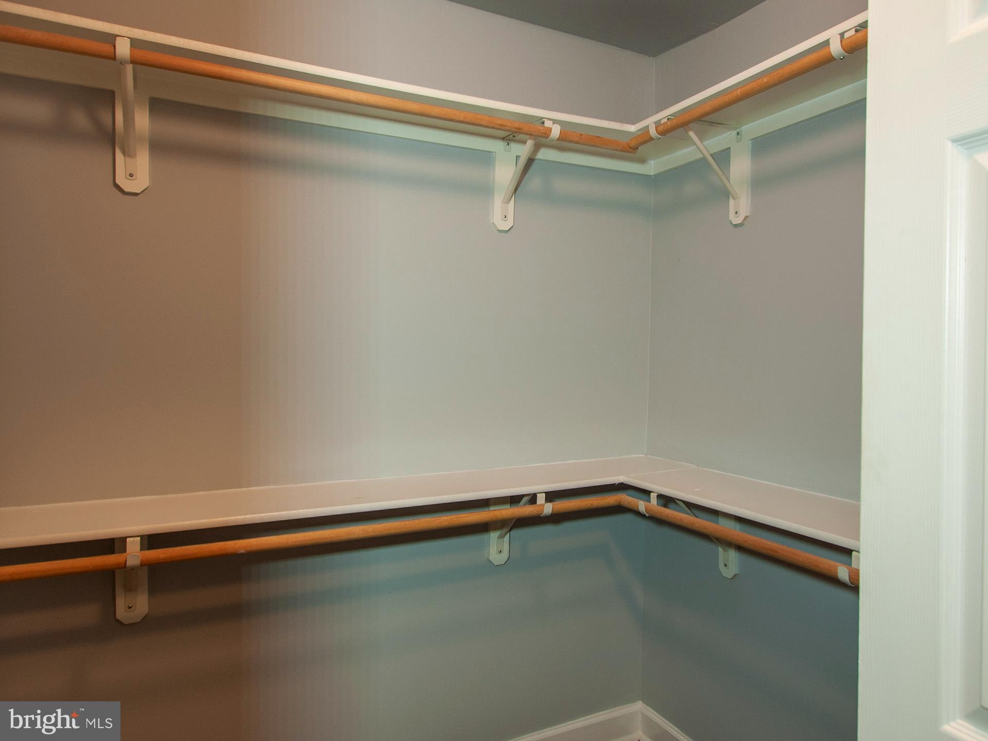 GREENBRIAR CONDO PHASE I - Residential Lease