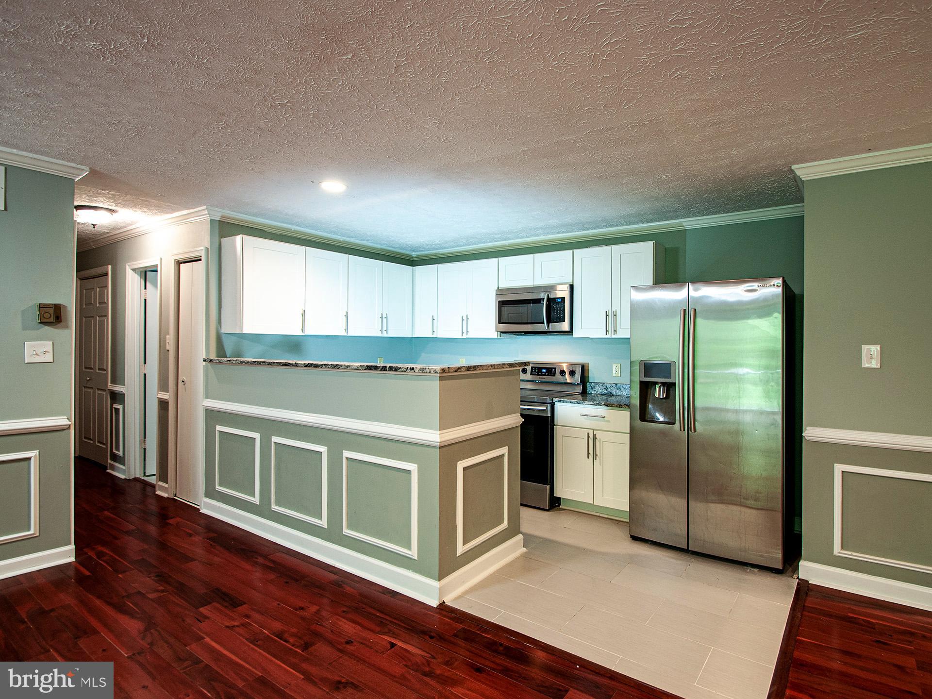 GREENBRIAR CONDO PHASE I - Residential Lease