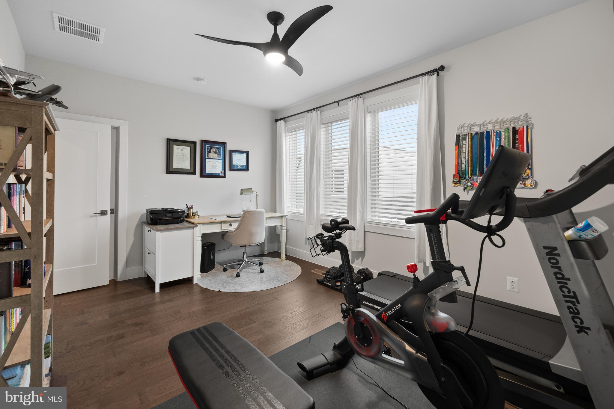 EISENHOWER SQUARE - Residential Lease