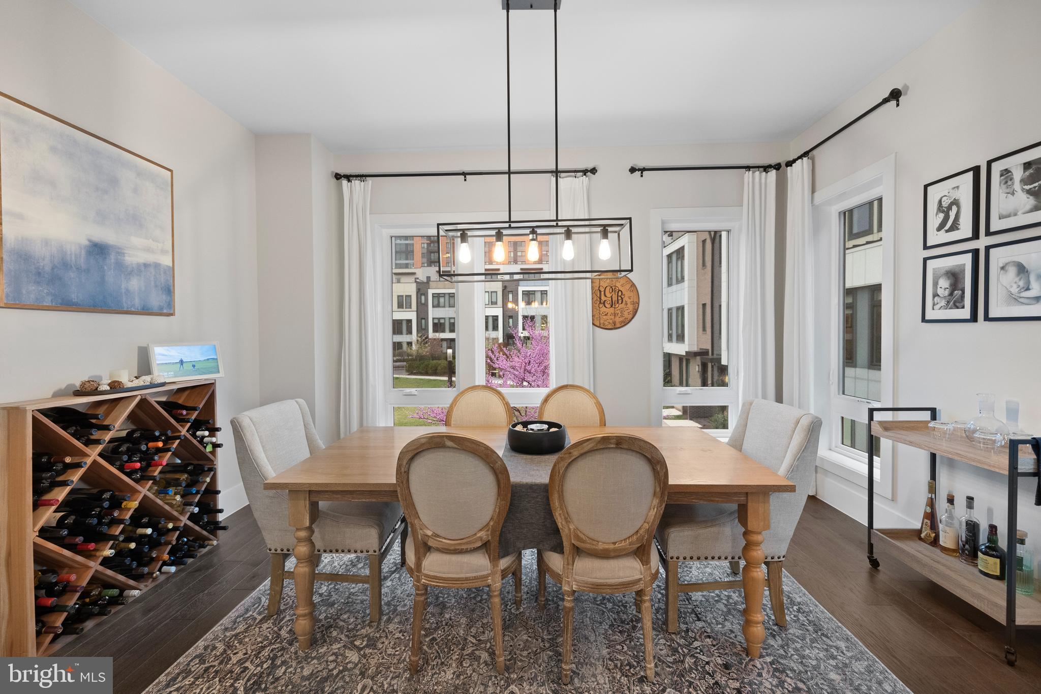 EISENHOWER SQUARE - Residential Lease