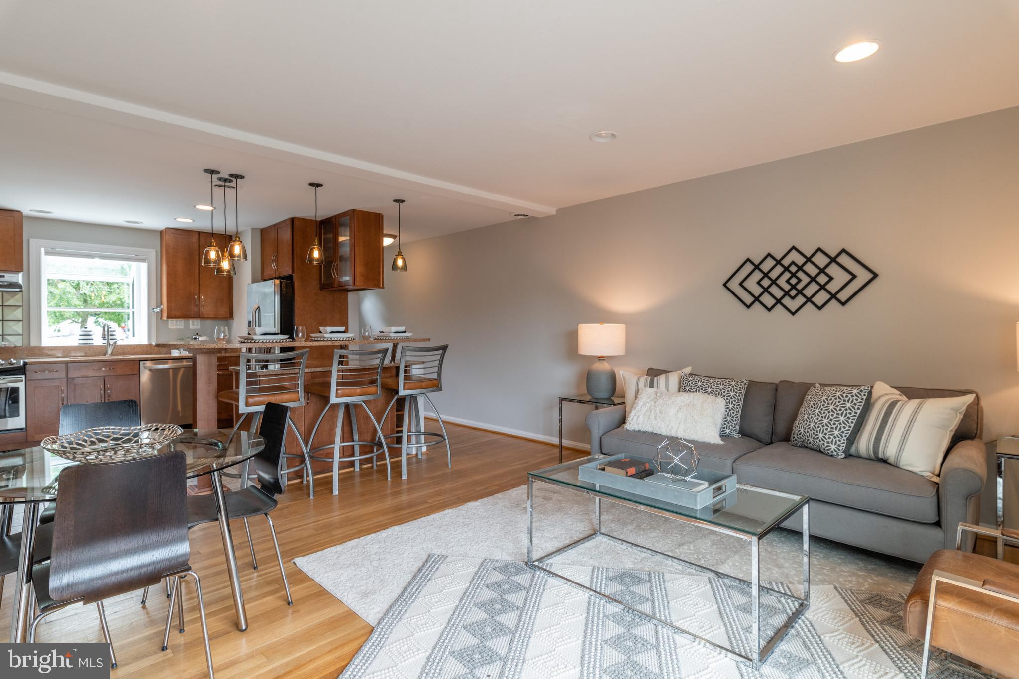 WARWICK VILLAGE - Residential