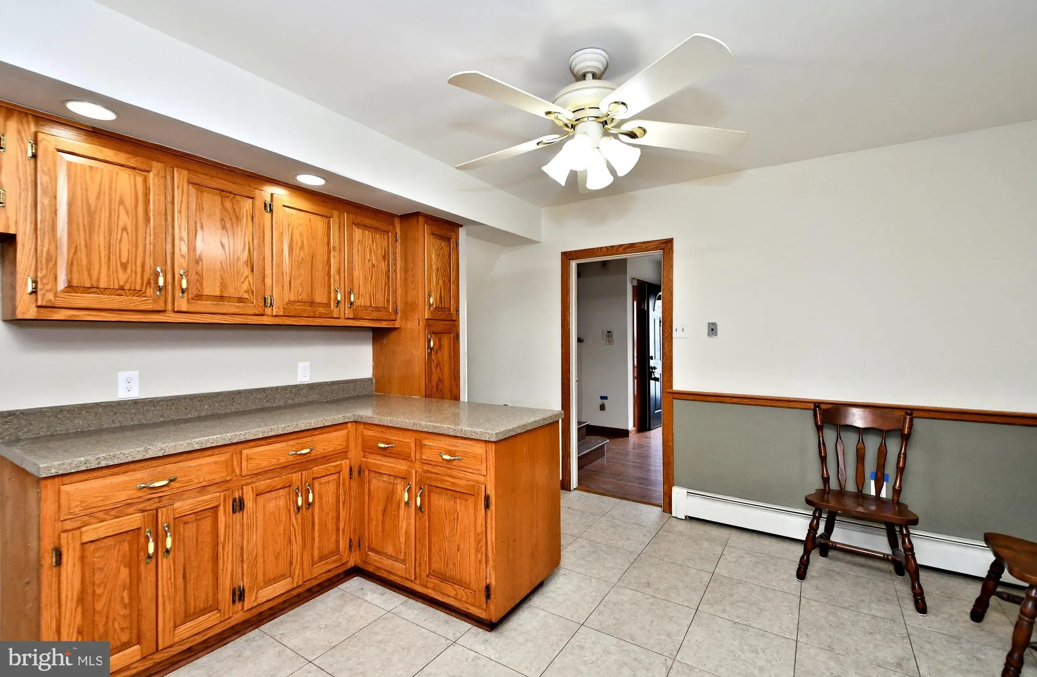 North Wales, Pennsylvania 19454, United States, 3 Bedrooms Bedrooms, ,2 BathroomsBathrooms,Residential,Pending,9138