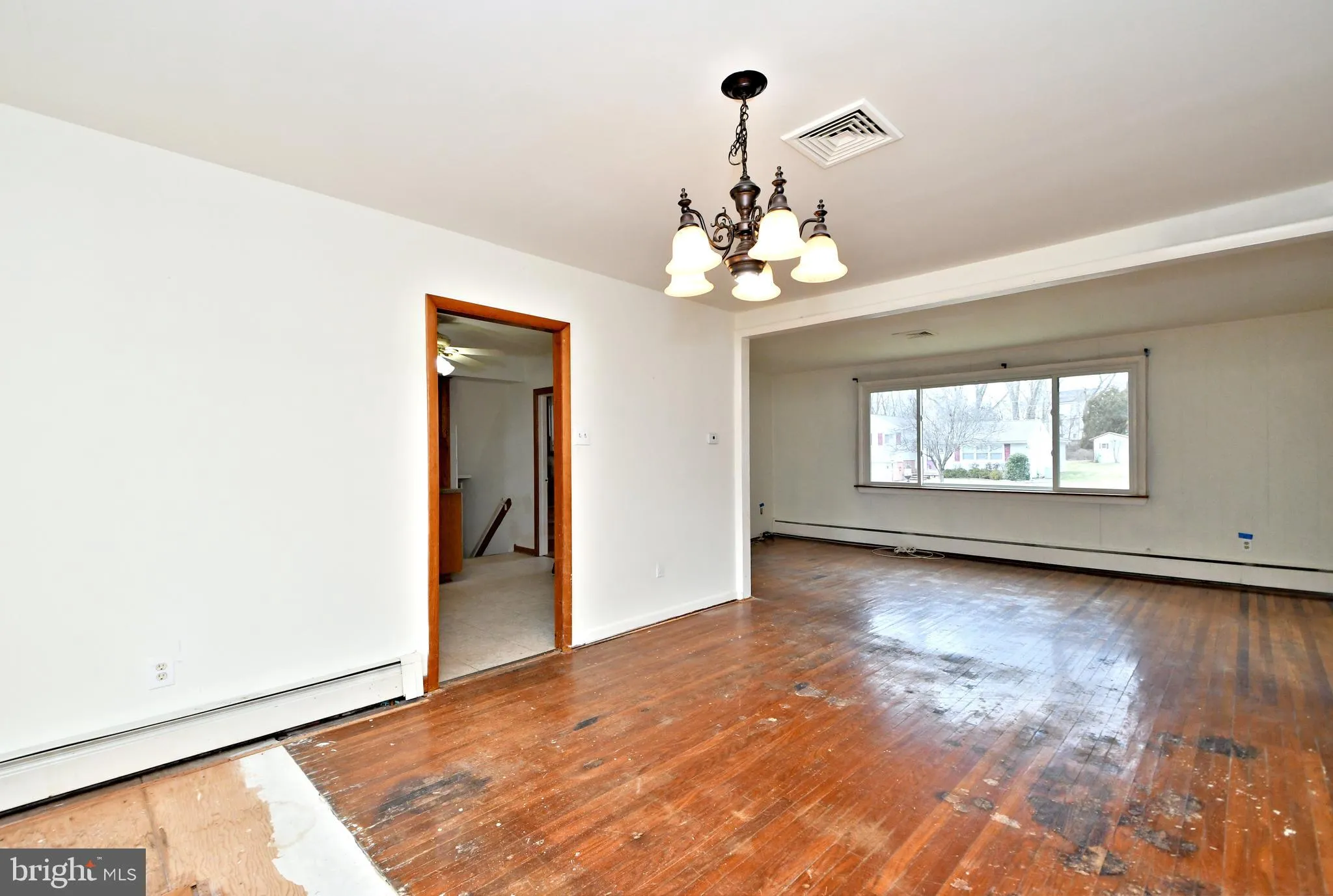 North Wales, Pennsylvania 19454, United States, 3 Bedrooms Bedrooms, ,2 BathroomsBathrooms,Residential,Pending,9138