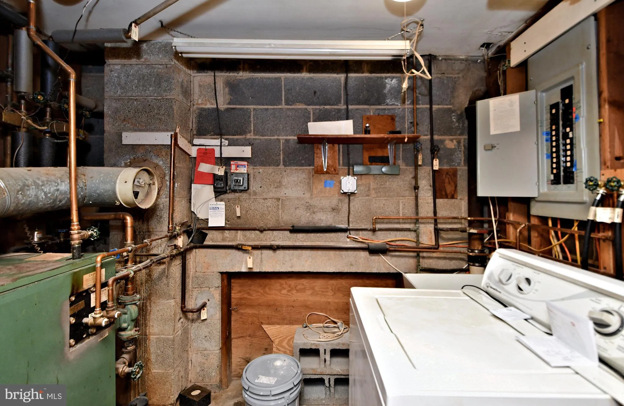 North Wales, Pennsylvania 19454, United States, 3 Bedrooms Bedrooms, ,2 BathroomsBathrooms,Residential,Pending,9138