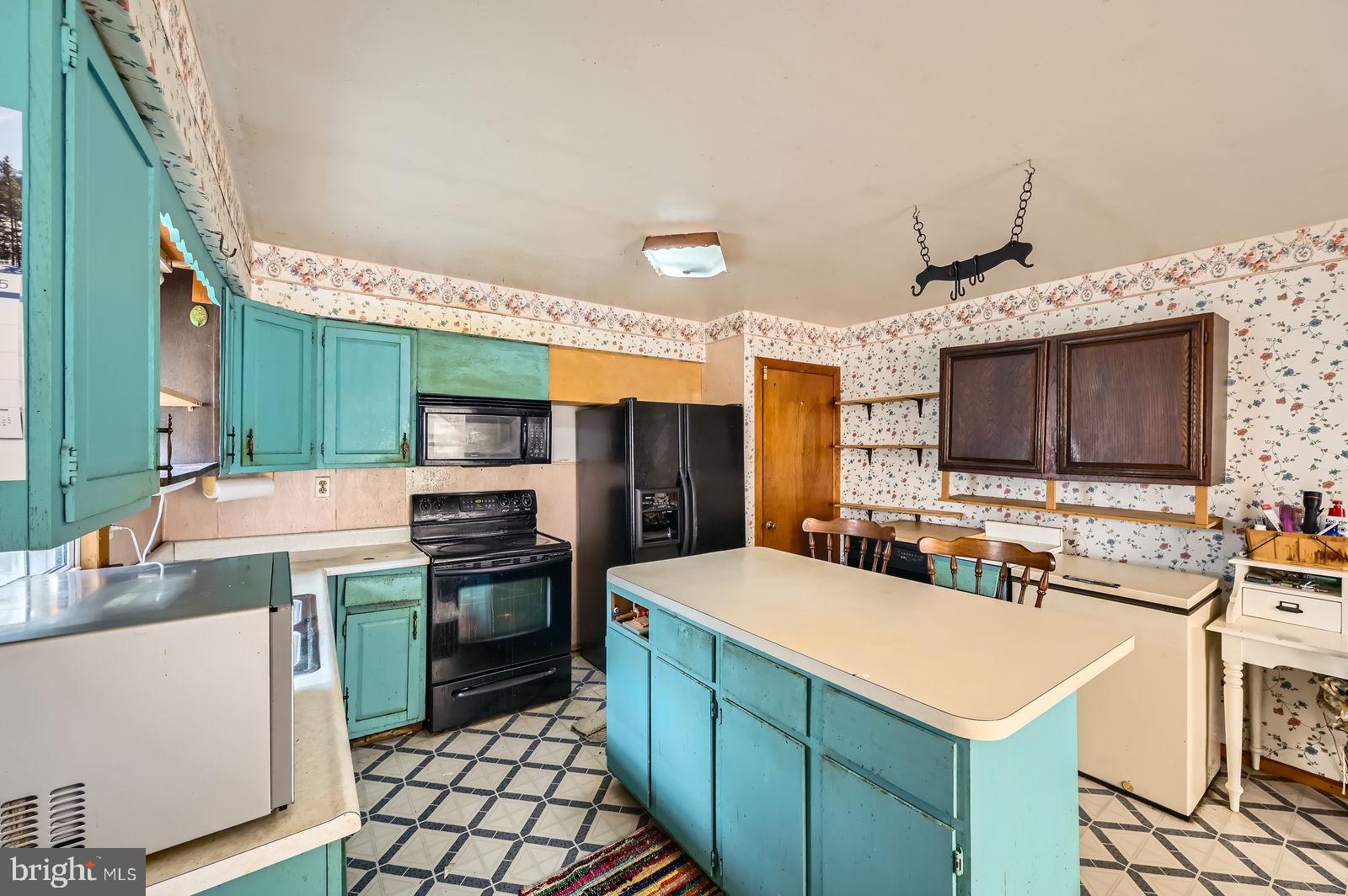 MT AIRY ESTATES - Residential