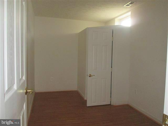 POMEROY MANOR - Residential