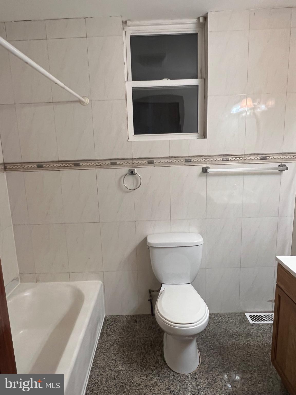 PASSYUNK SQUARE - Residential Lease