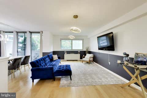 Condo For Sale - 7333 New Hampshire Avenue #102<br/> Montgomery County, TAKOMA PARK, MD 20912