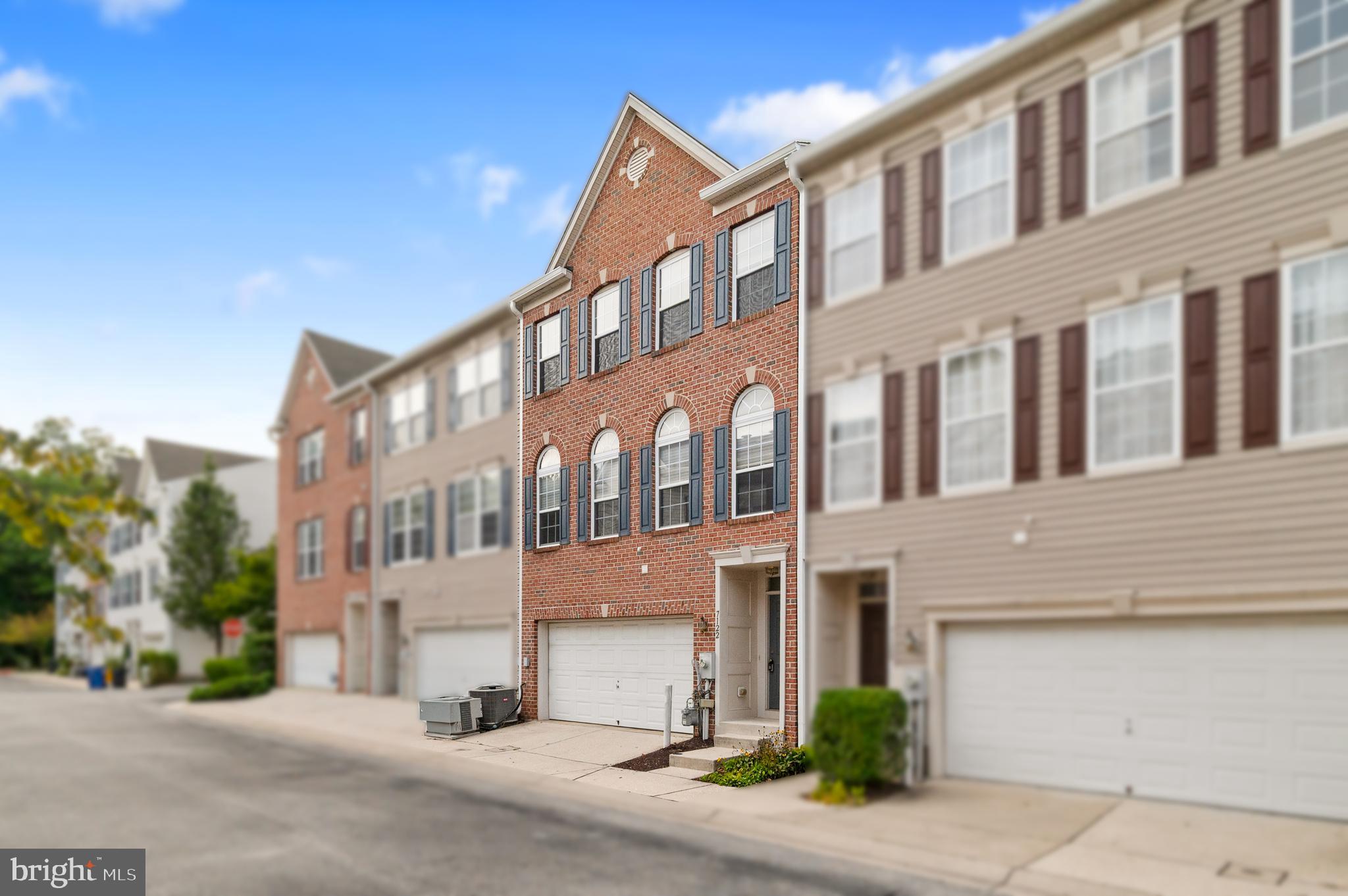 7122 SILVERLEAF OAK ROAD 227