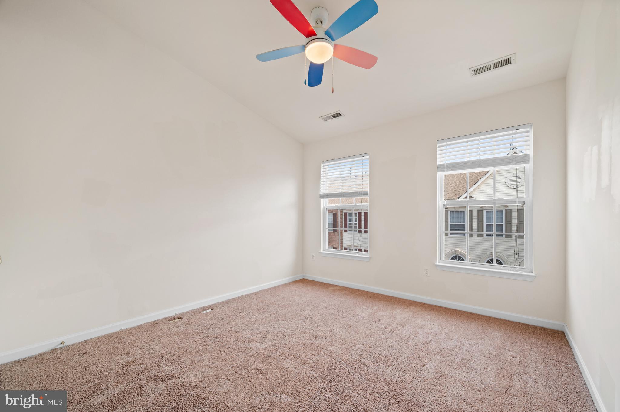 OAKS AT BRIDLE CREEK - Residential