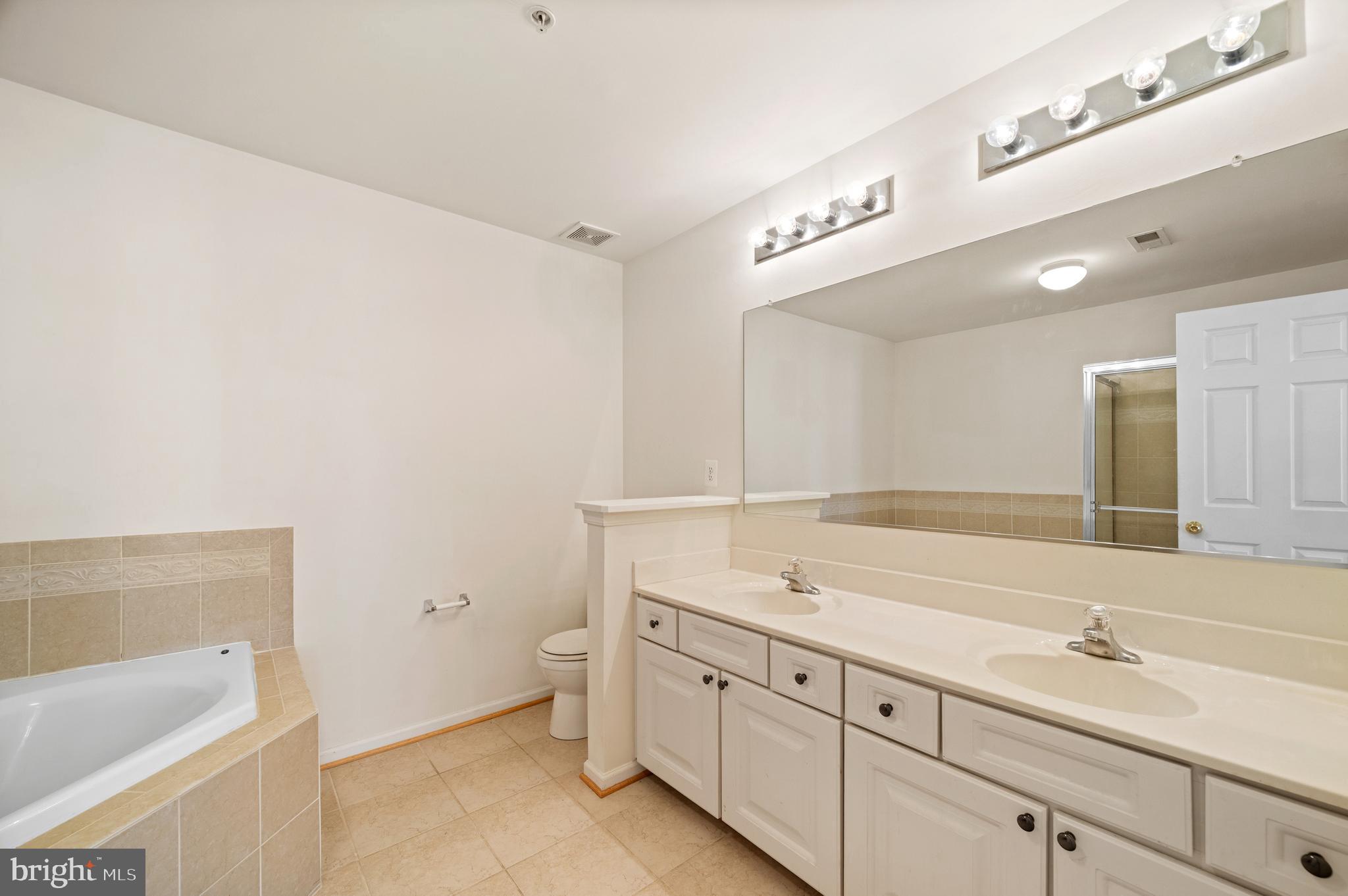 OAKS AT BRIDLE CREEK - Residential