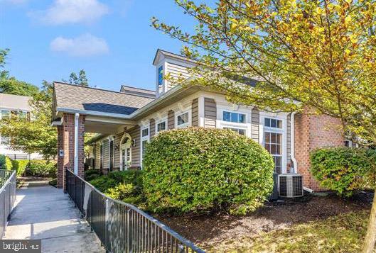 OAKS AT BRIDLE CREEK - Residential