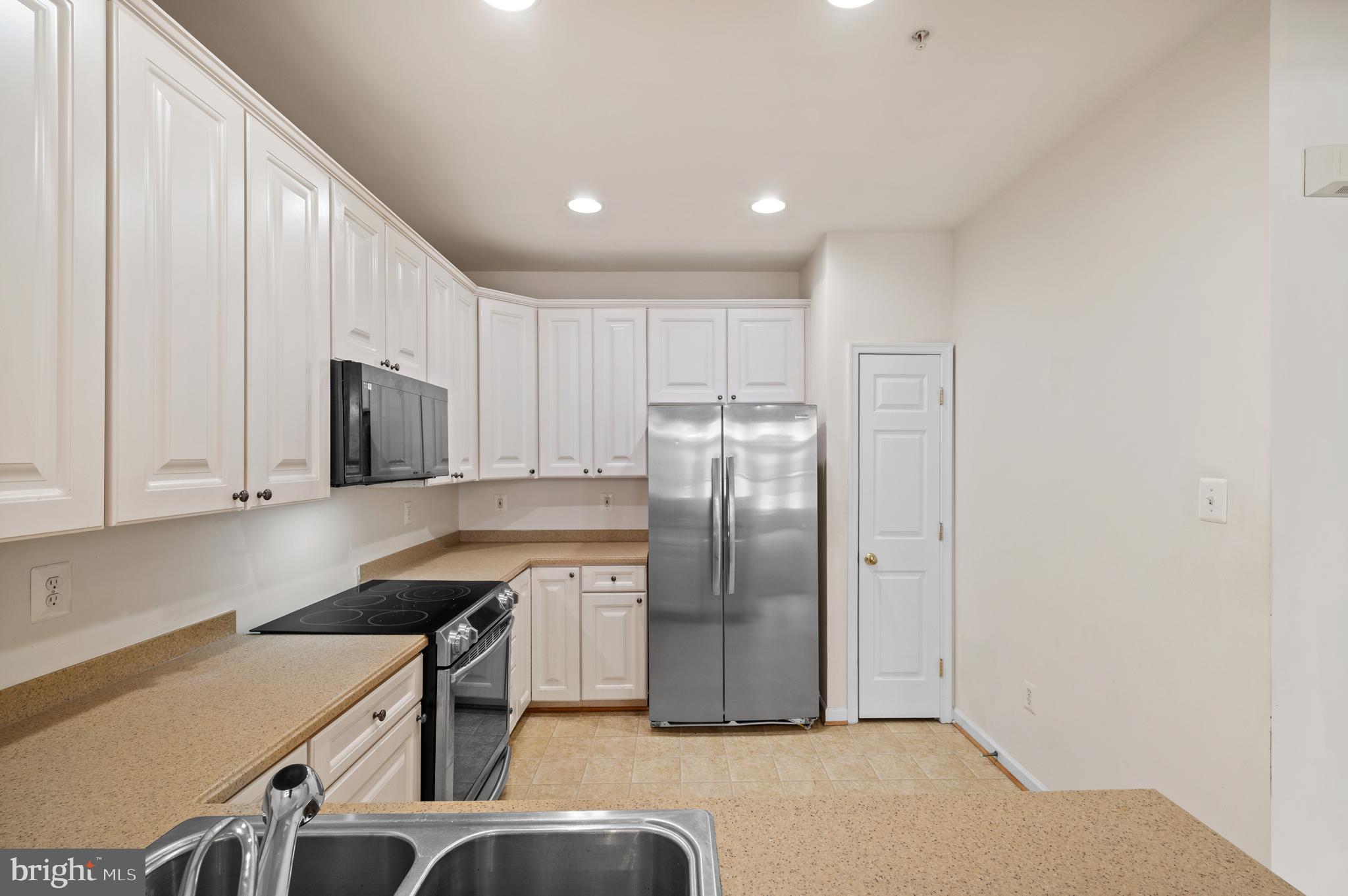 OAKS AT BRIDLE CREEK - Residential