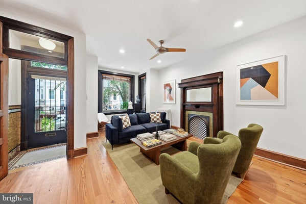 2204 FLAGLER PL NW, WASHINGTON, DC 20001 - Image af0c5fde3a2e5132394e2c427d0018bb/369744536