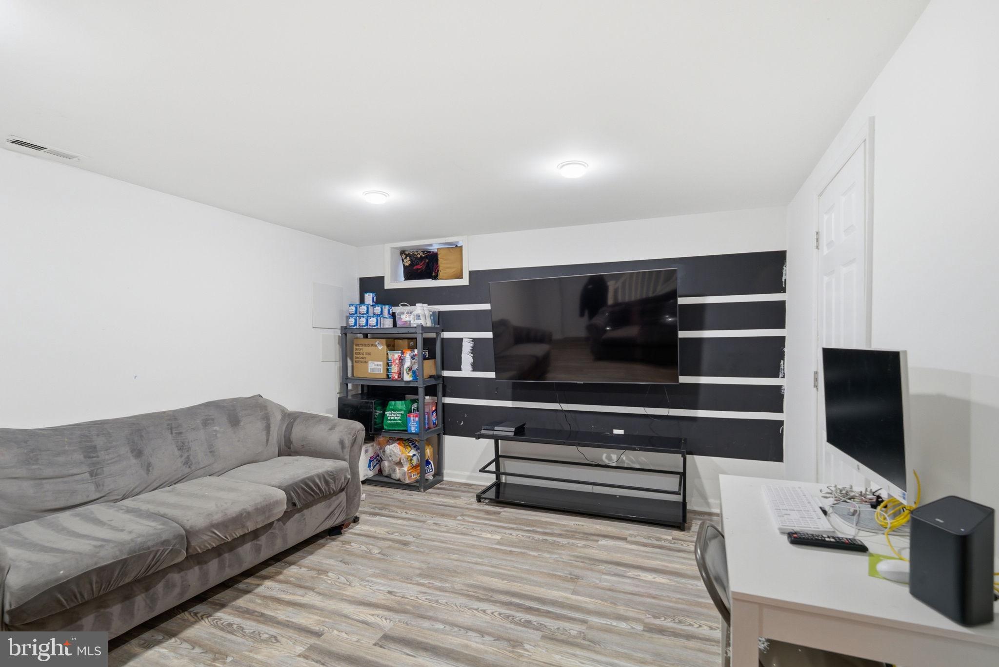 GWYNN OAK - Residential