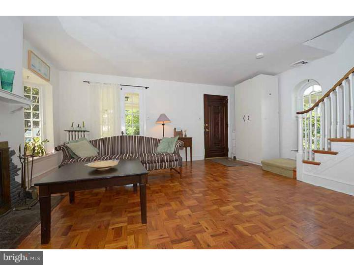 PENN WYNNE - Residential