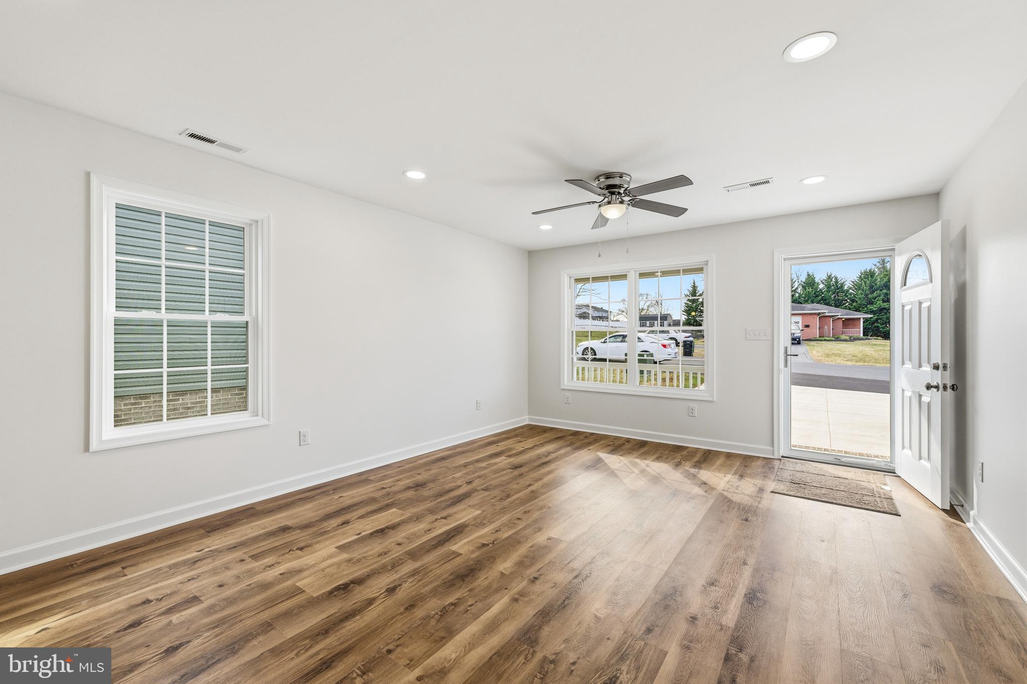 TOWN OF LURAY - Residential