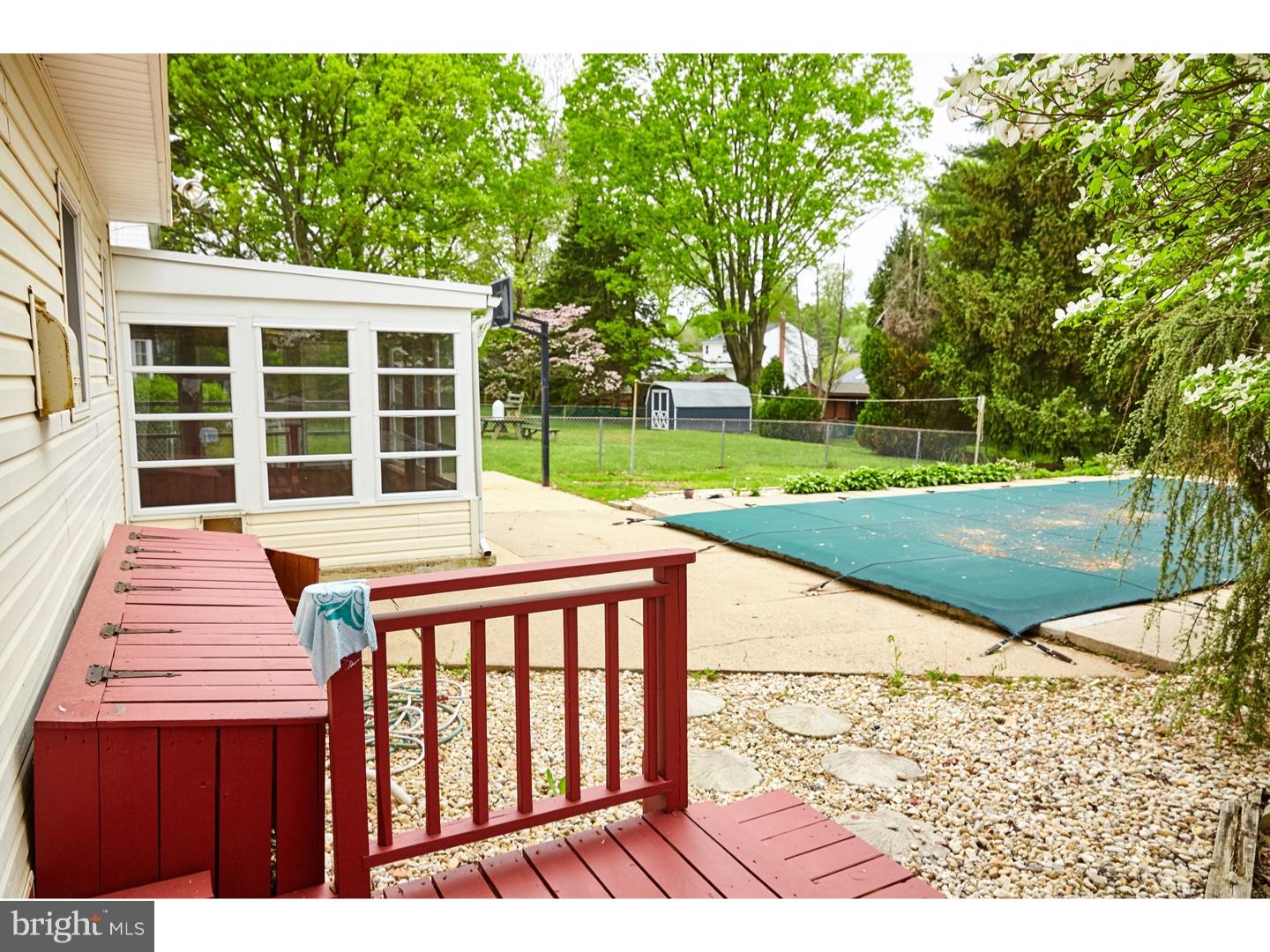 LARKIN KNOLL - Residential Lease