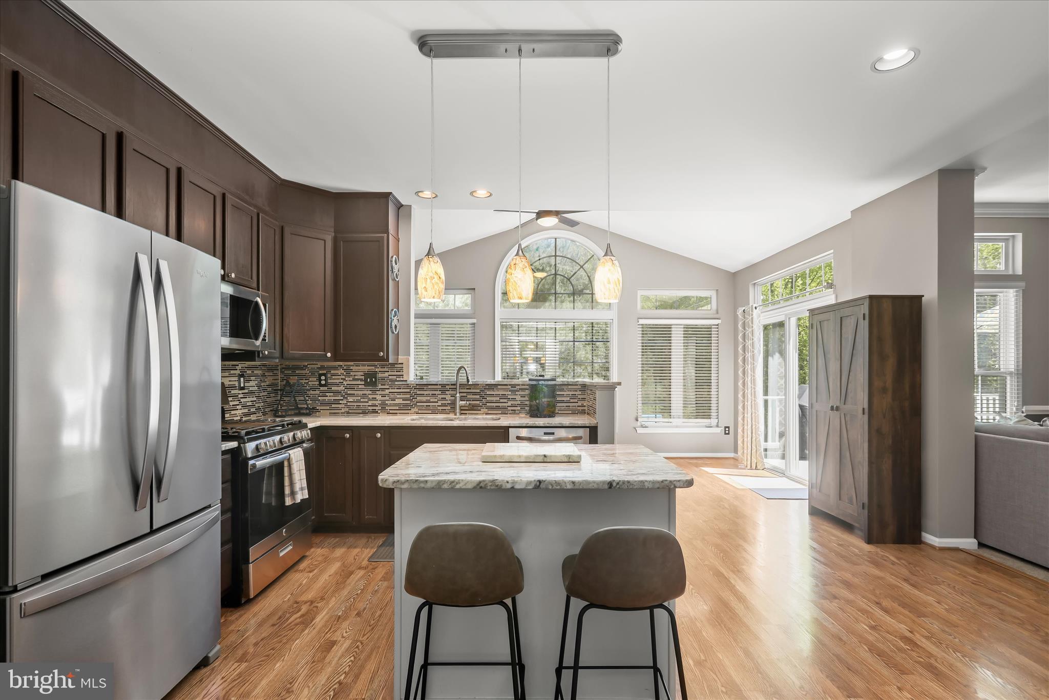 STONE MANOR - Residential