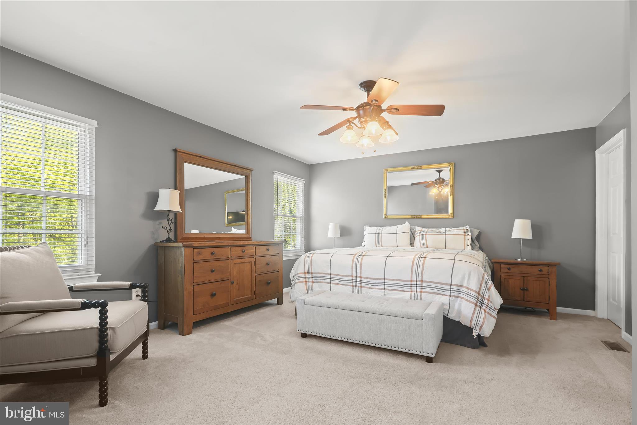 STONE MANOR - Residential