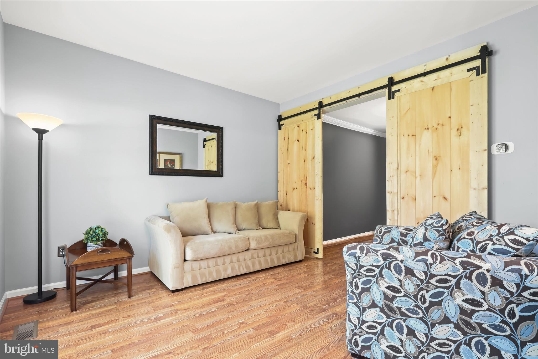 STONE MANOR - Residential