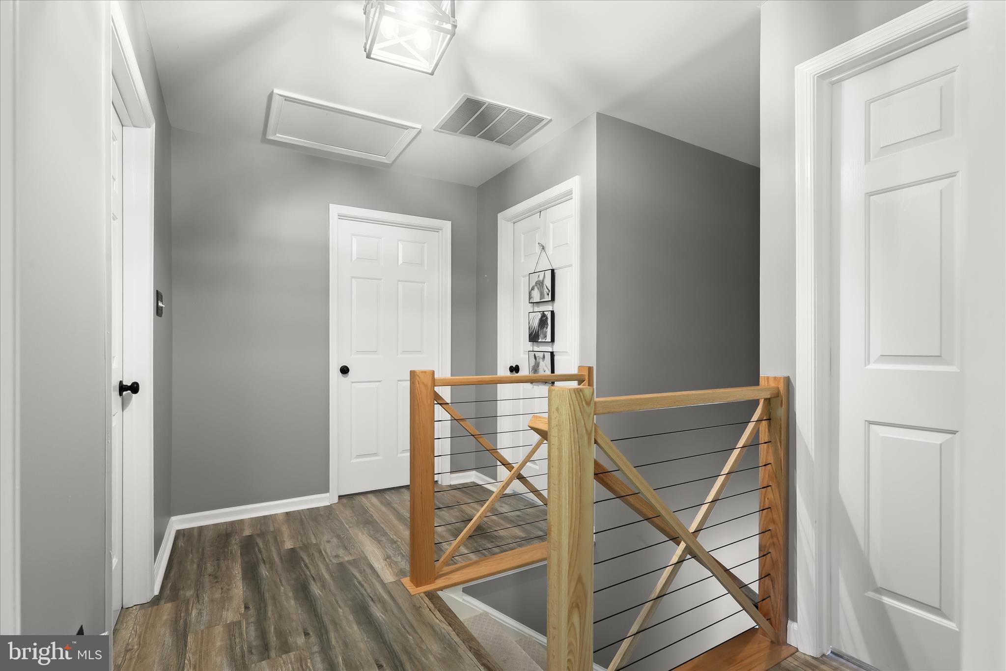 STONE MANOR - Residential