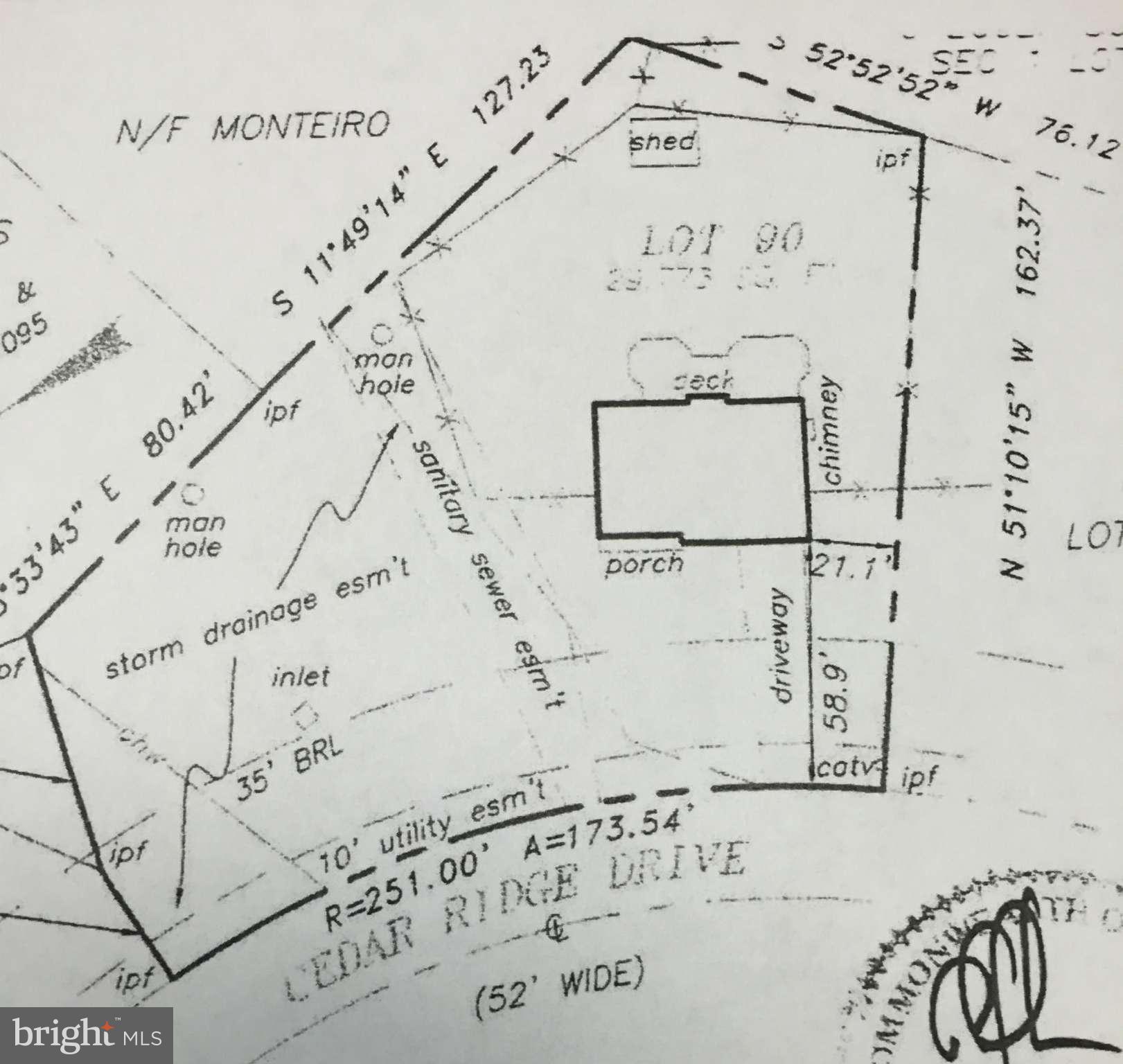 LEE MANOR - Residential
