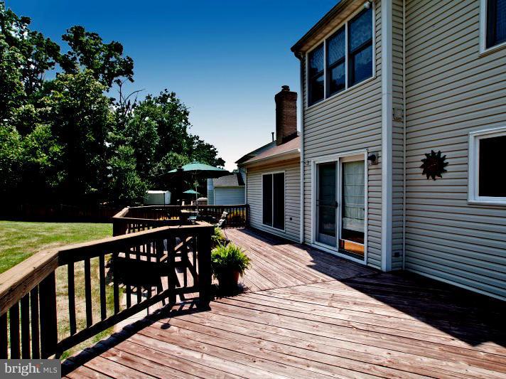 LEE MANOR - Residential