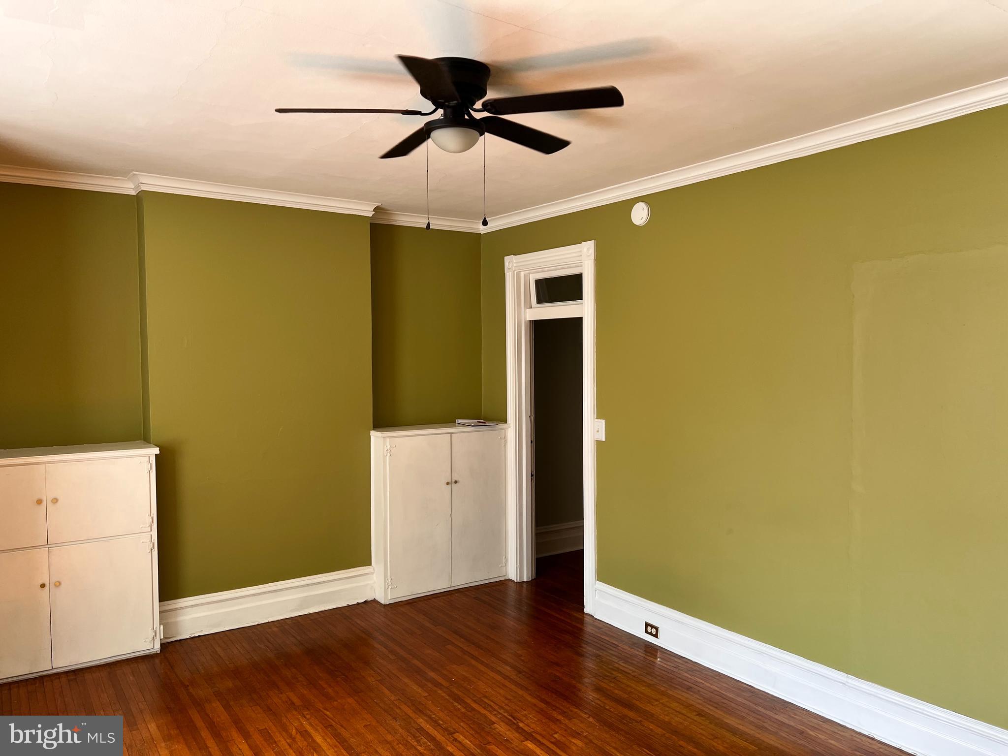 CHESTNUT HILL - Residential Lease