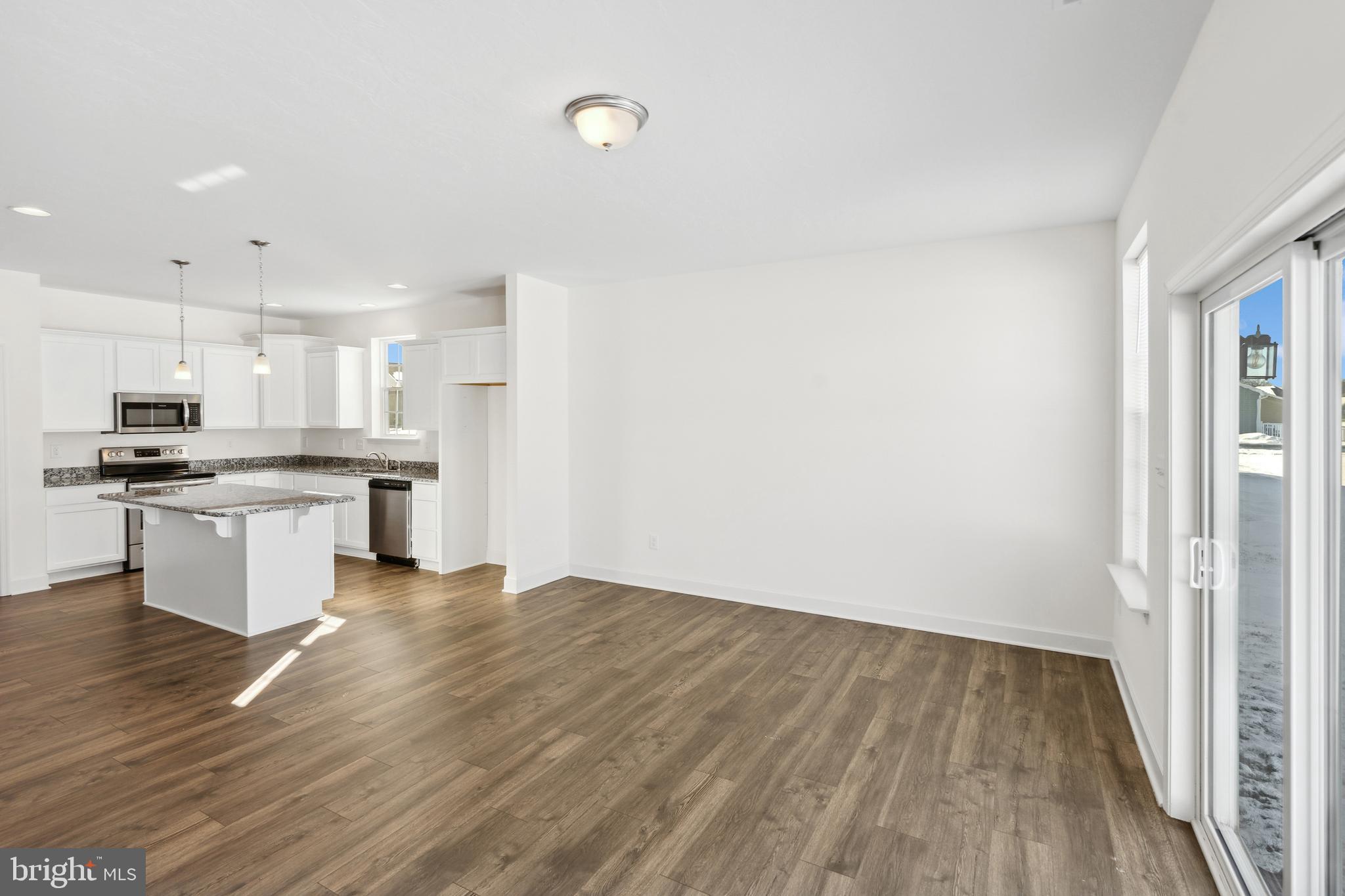 CUMBERLAND VILLAGE - Residential