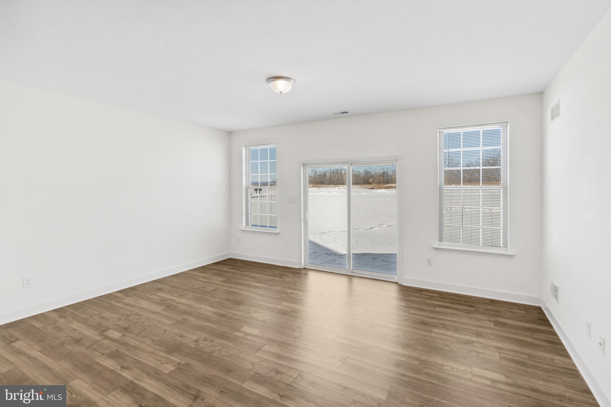 CUMBERLAND VILLAGE - Residential